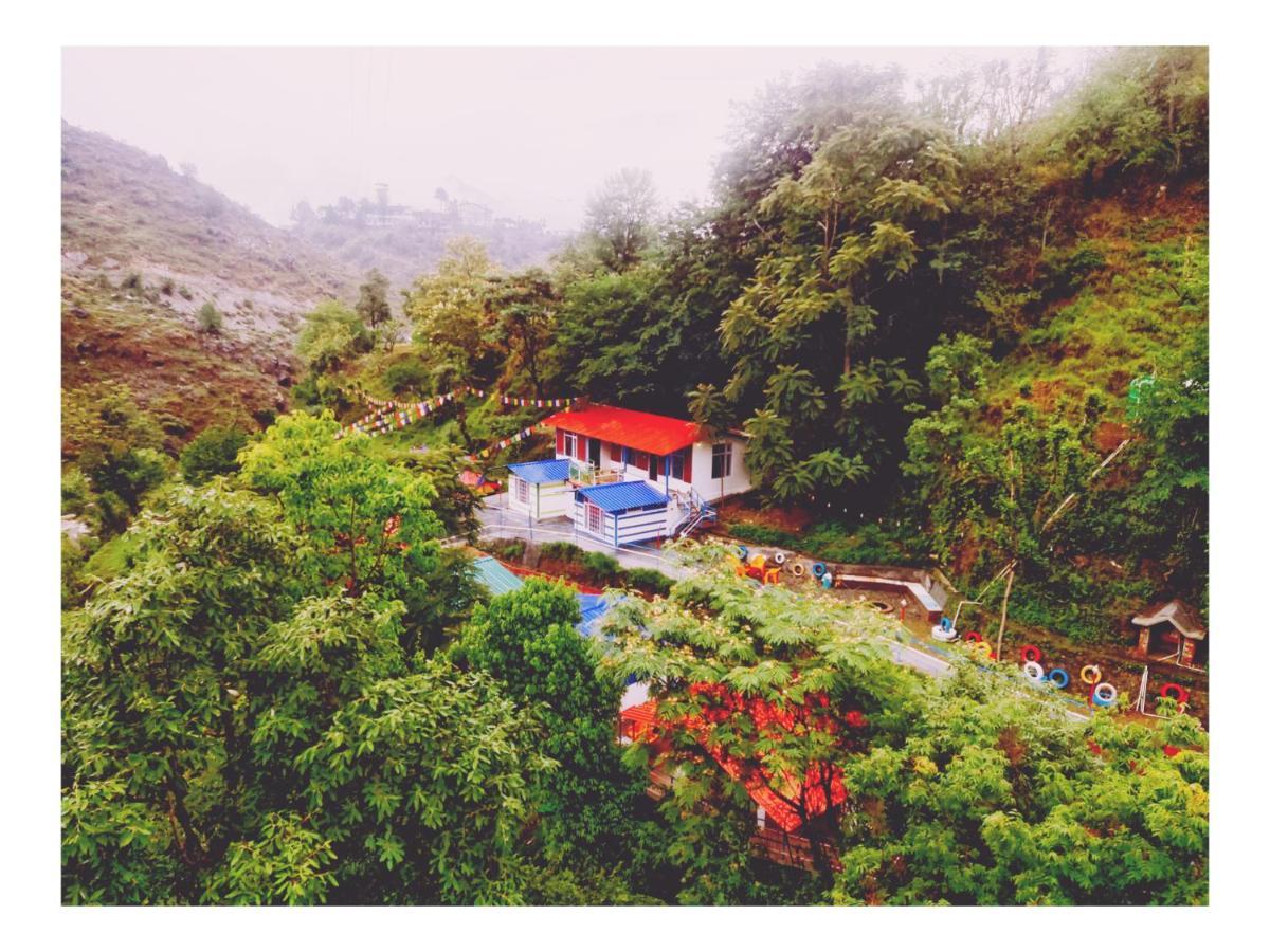 The Stream Side Hostel Mussoorie Bagian luar foto