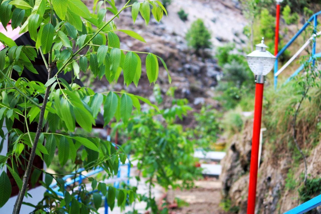 The Stream Side Hostel Mussoorie Bagian luar foto